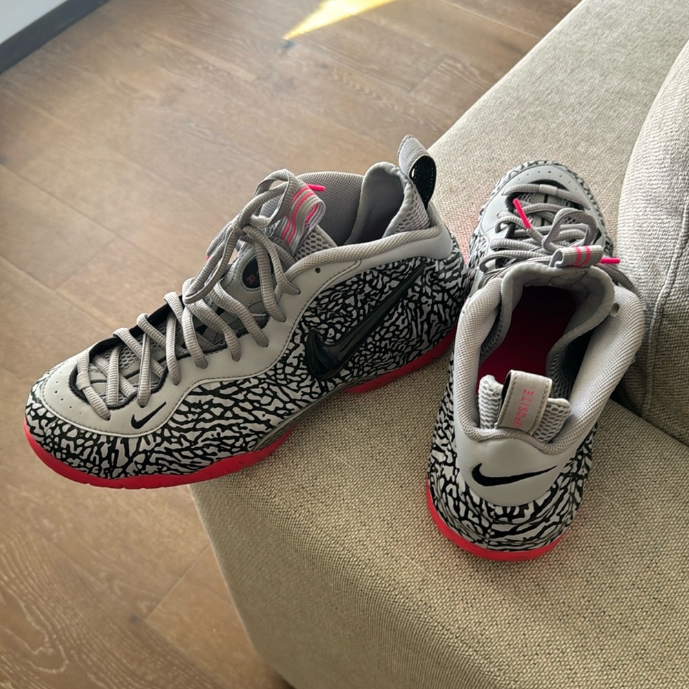 Nike Air Foamposite Pro Elephant Print Pink Shoes